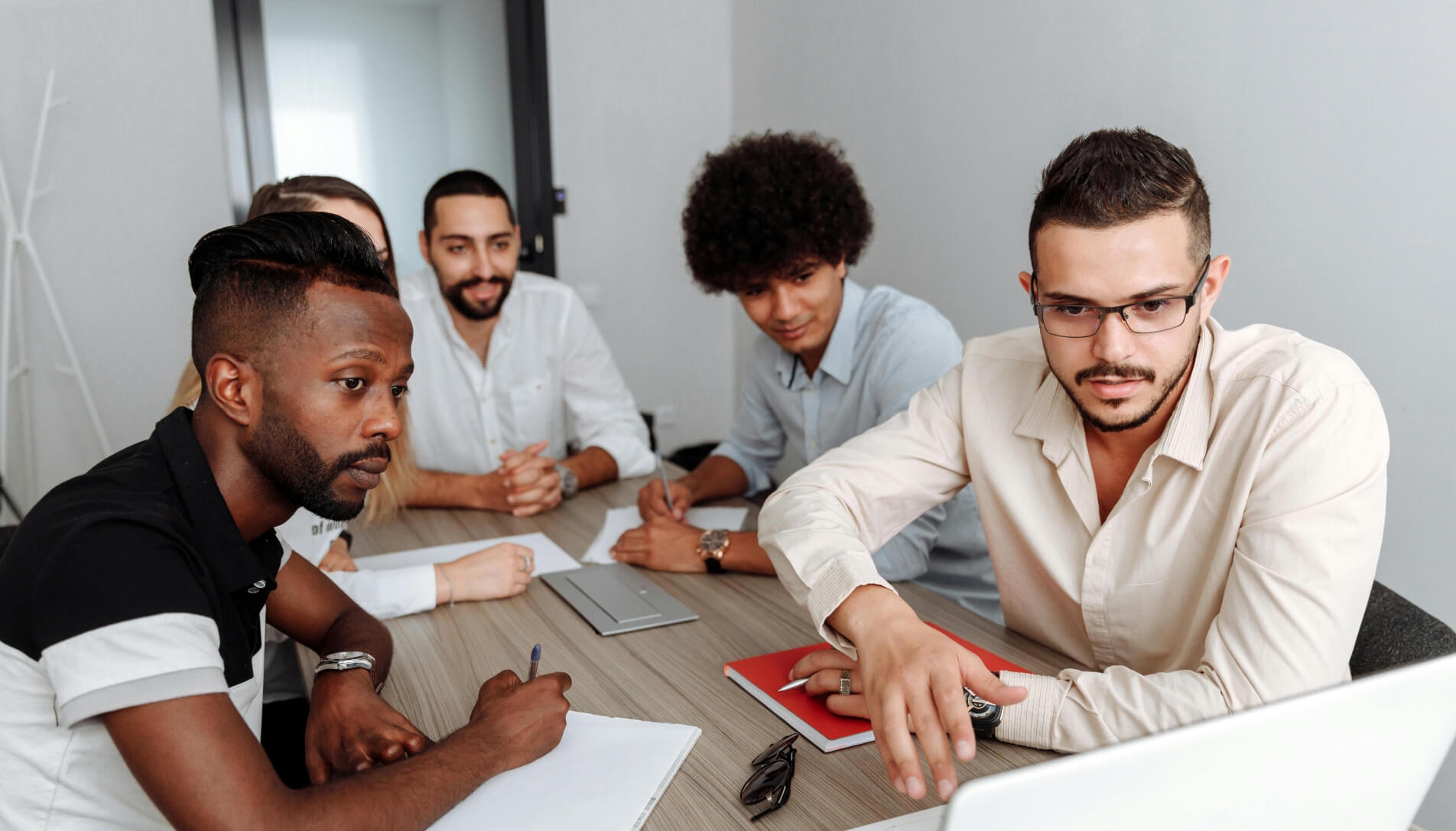 Agile Programmes for Better Delivery